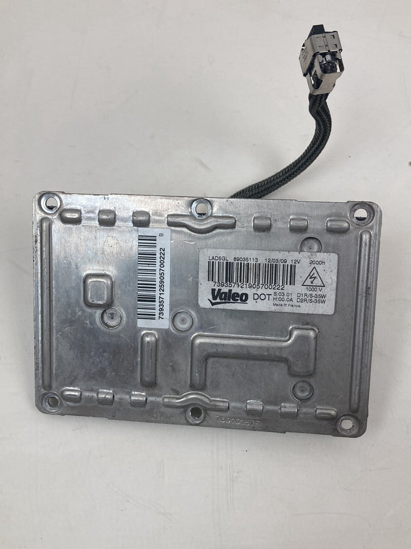 2007 Volvo S60 - Headlight Relay PN: 89035113 89077869 73160087J