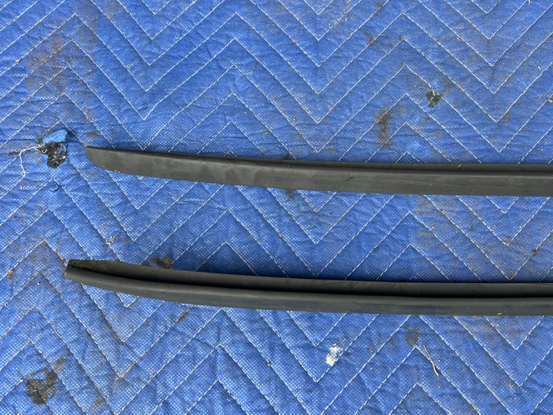 2005-2011 Audi A6 Left & Right Window to A Pillar Trim Seal 4F0854328 OE #3392EM