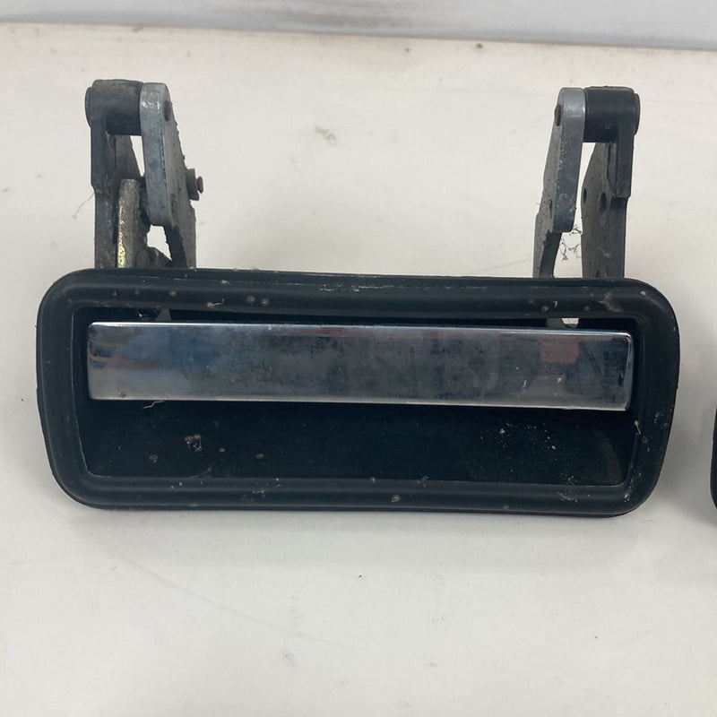 1986-1993 Volvo 240 244 Door Handle Exterior Set of 4 1202430 6030 OEM #4870M