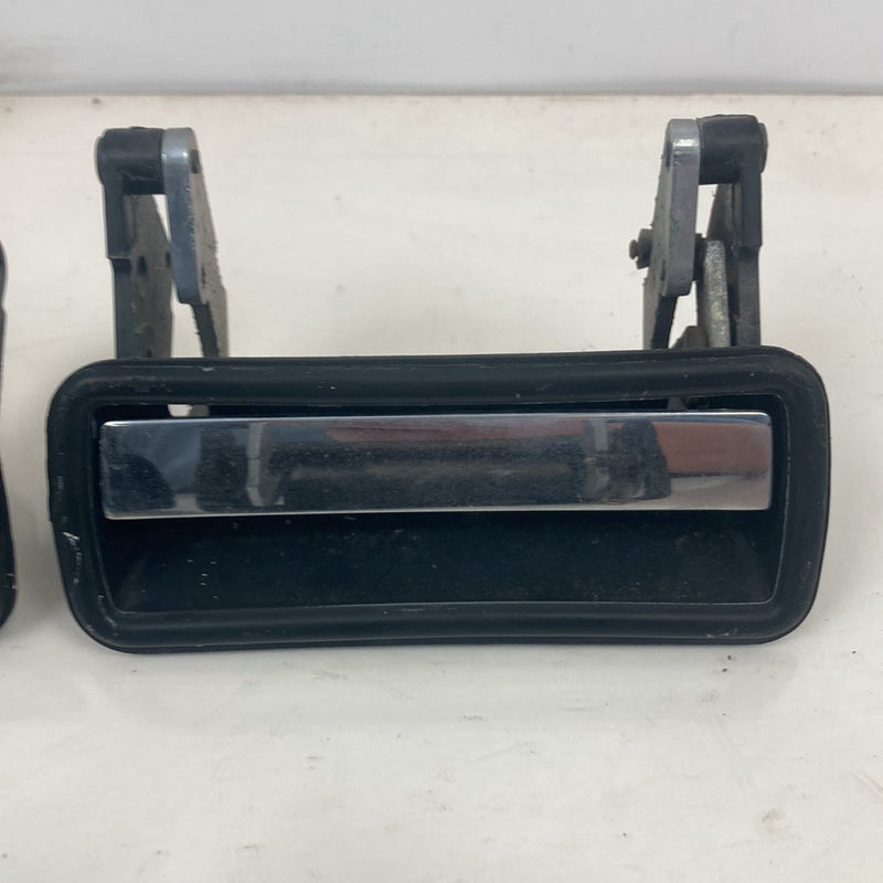1986-1993 Volvo 240 244 Door Handle Exterior Set of 4 1202430 6030 OEM #4870M