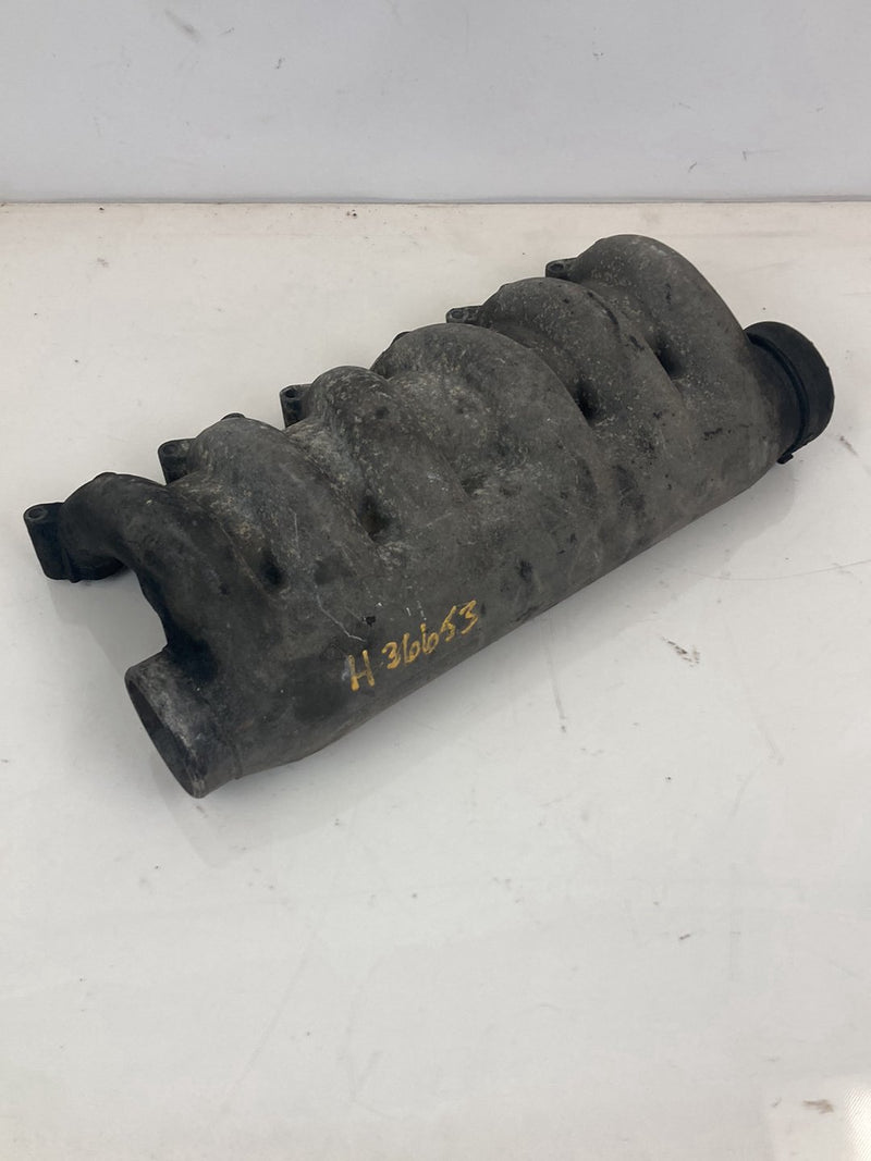 1980 Volvo 244 - Intake Manifold PN: 153624 1wwo h072129713a
