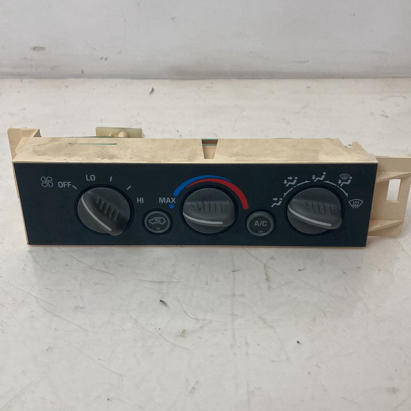 1995-1998 Chevrolet GMC C/K HVAC Climate Control 16199266 OEM
