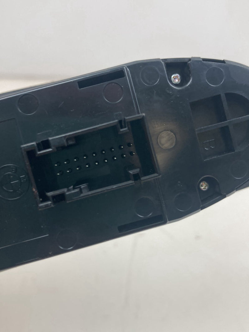 2009-2011 BMW 328i E90 Master Window Switch Driver 9132135-02 OEM #4761M