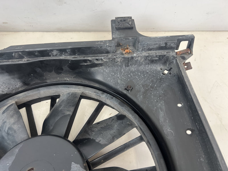 1998-2000 Volvo S70 V70 XC Front Radiator Cooling Fan 9445435 OEM #6900EM