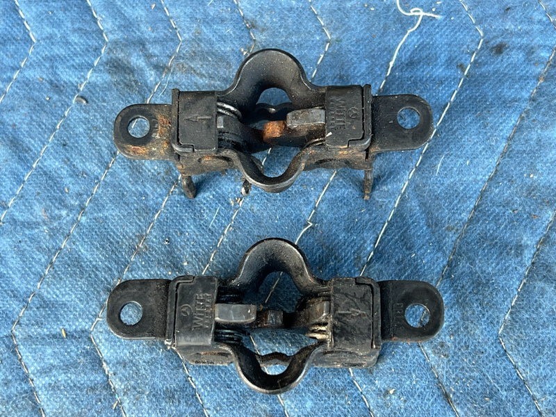 1996-2003 Mercedes W210 E320 Hood Latch Catch Hardware Engine Bonnet OEM #4675EM