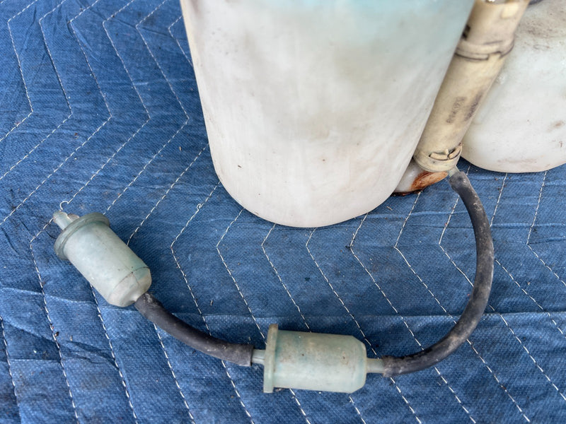 1992-1995 Volvo 940 740 Windshield Wiper Washer Fluid Jug Reservoir OEM #3253EM