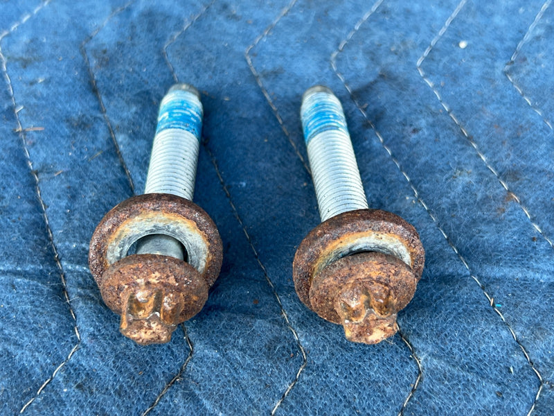 1996-2003 Mercedes W210 E320 Rear Subframe Mounting Bolt Hardware OEM #4682EM