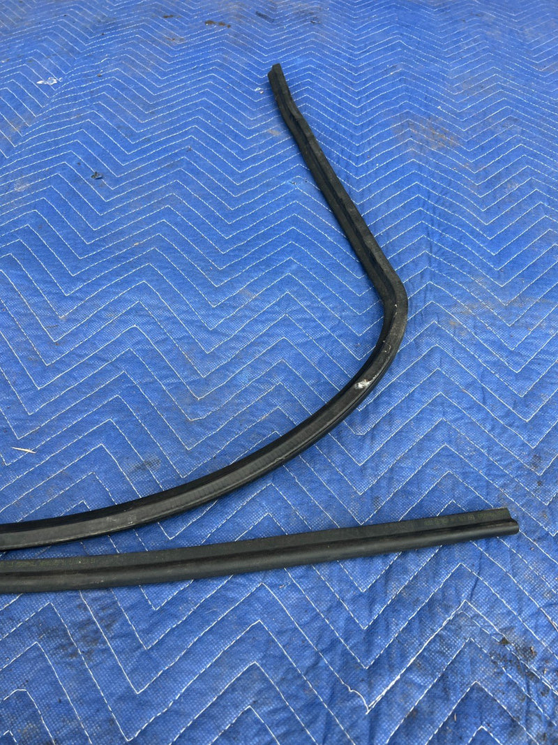 2005-2011 Audi A6 Front Engine Bonnet Hood Weather Guard Seal Gasket OEM #3399EM