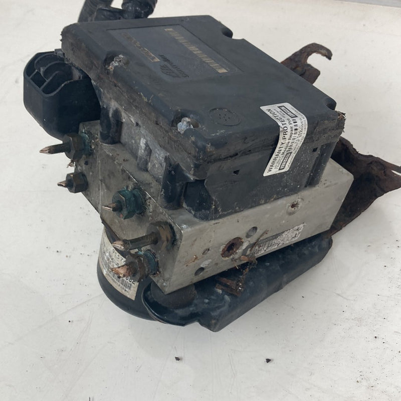 1998-2000 Volvo V70 ABS Pump 9157654B 107082 OEM #5187M