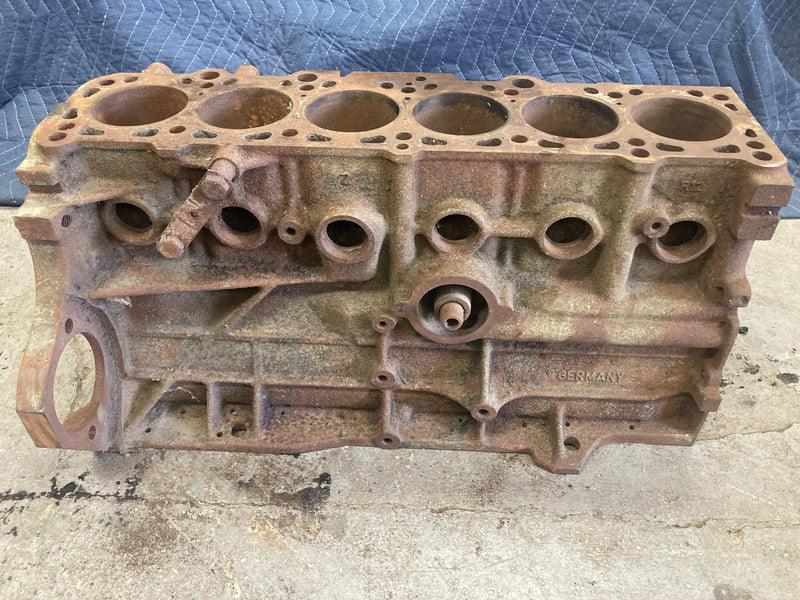 1980 Volvo 244 - Short Block