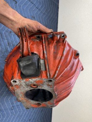 1963-1970 Muncie Bell Housing 3858403 10.5" 153T Chevelle Corvette Camaro