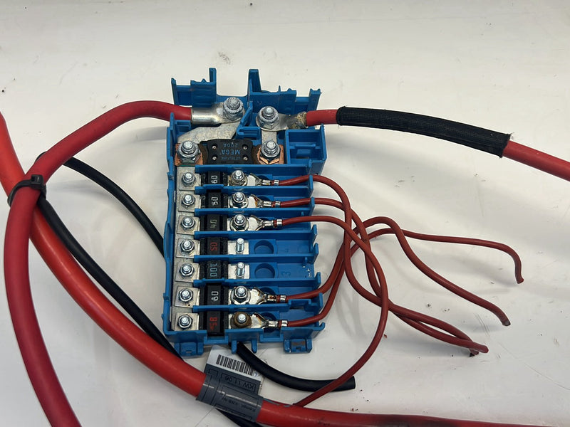 2006 BMW X5 E53 - Positive Battery Cable PN: 6932476 6932491
