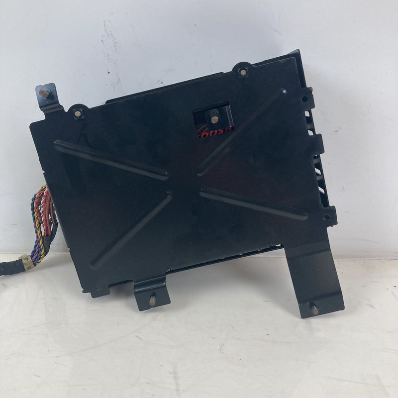 2001-2005 Volkswagen Passat Stereo Amplifier Monsoon OEM 12214129 #5499M