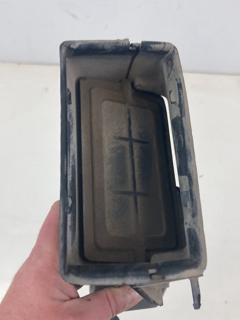 1988 Chevrolet Silverado 1500 GMT400 - Dash Duct PN: 15607167