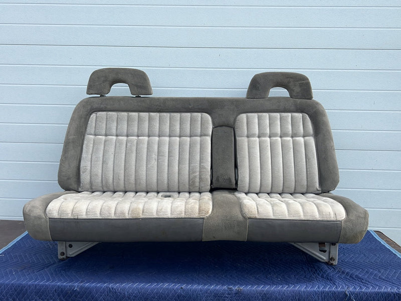 Chevrolet Silverado - Seat Front Pair