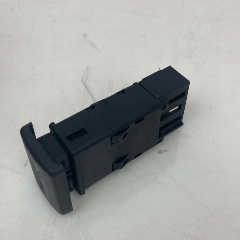 1999-2004 Land Rover Discovery II L550 Front Defrost Switch Button #5044M