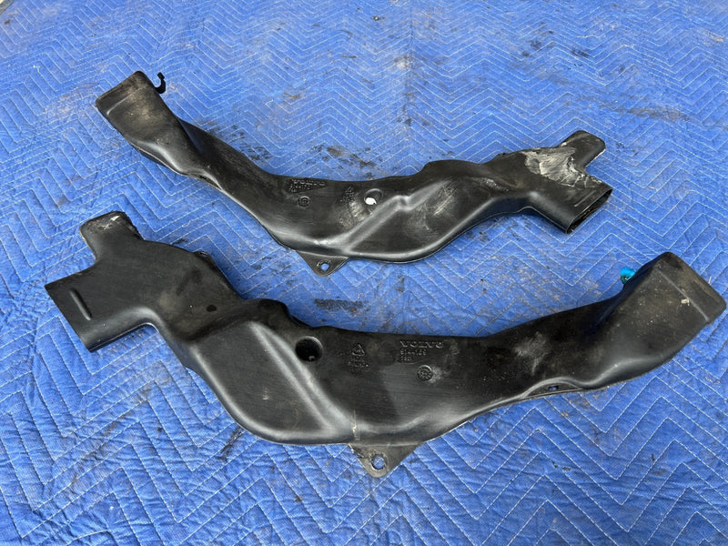 1992-1995 Volvo 940 740 HVAC Box to Floor Heat AC Duct Pair 9144170 OEM #3277EM
