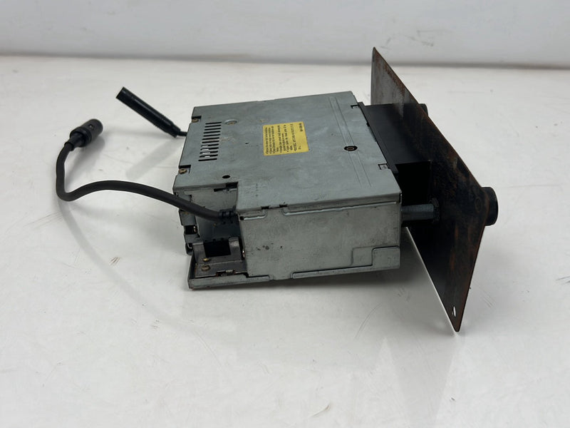 1975-1980 Volvo 244 240 Stereo Head Unit Radio Tape Player B41-0584-04 Kenwood OEM