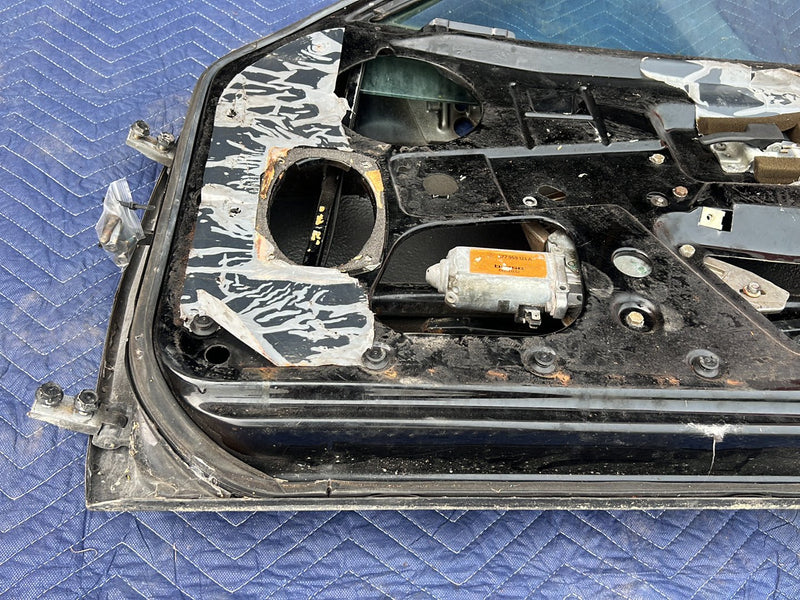 1983-1985 Porsche 944 Front Passenger Right Door Assembly Black OEM #5718EM