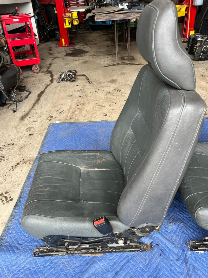 1992-1995 Volvo 940 740 Front Left & Right Seat Pair Charcoal Leather OE #3266EM