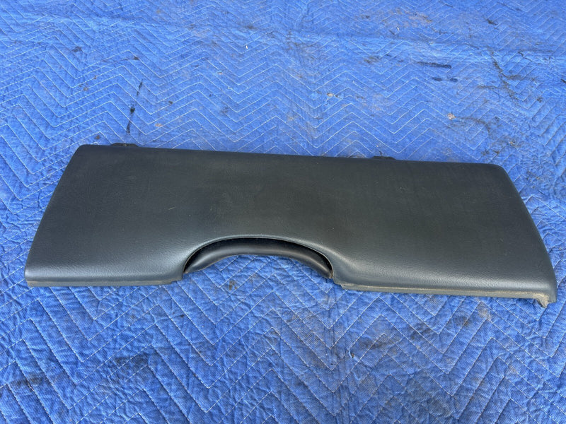 1999-2002 Chevy Silverado GM Left Dash Lower Knee Bolster Trim Panel OEM #1833CN