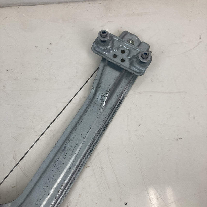 2014-2018 Chevy Silverado 1500Rear Right Window Regulator 013822697 OEM #5584M