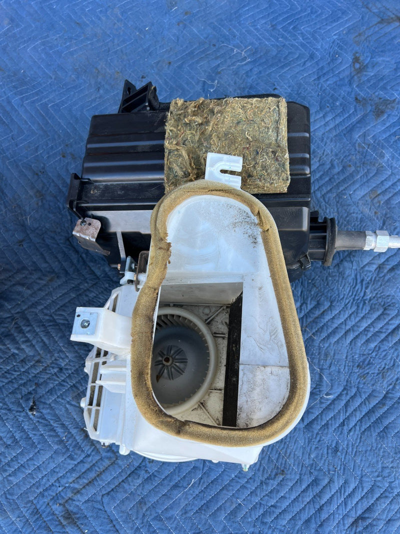 1998-2002 Honda Accord HVAC Heating Air Conditioner Dashboard Box OEM #2029CN