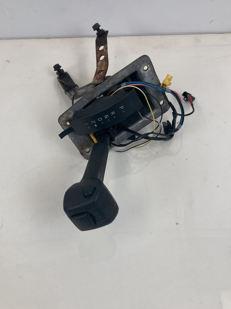 1992 Volvo 940 944 - Automatic Shifter Assembly PN: 3544164
