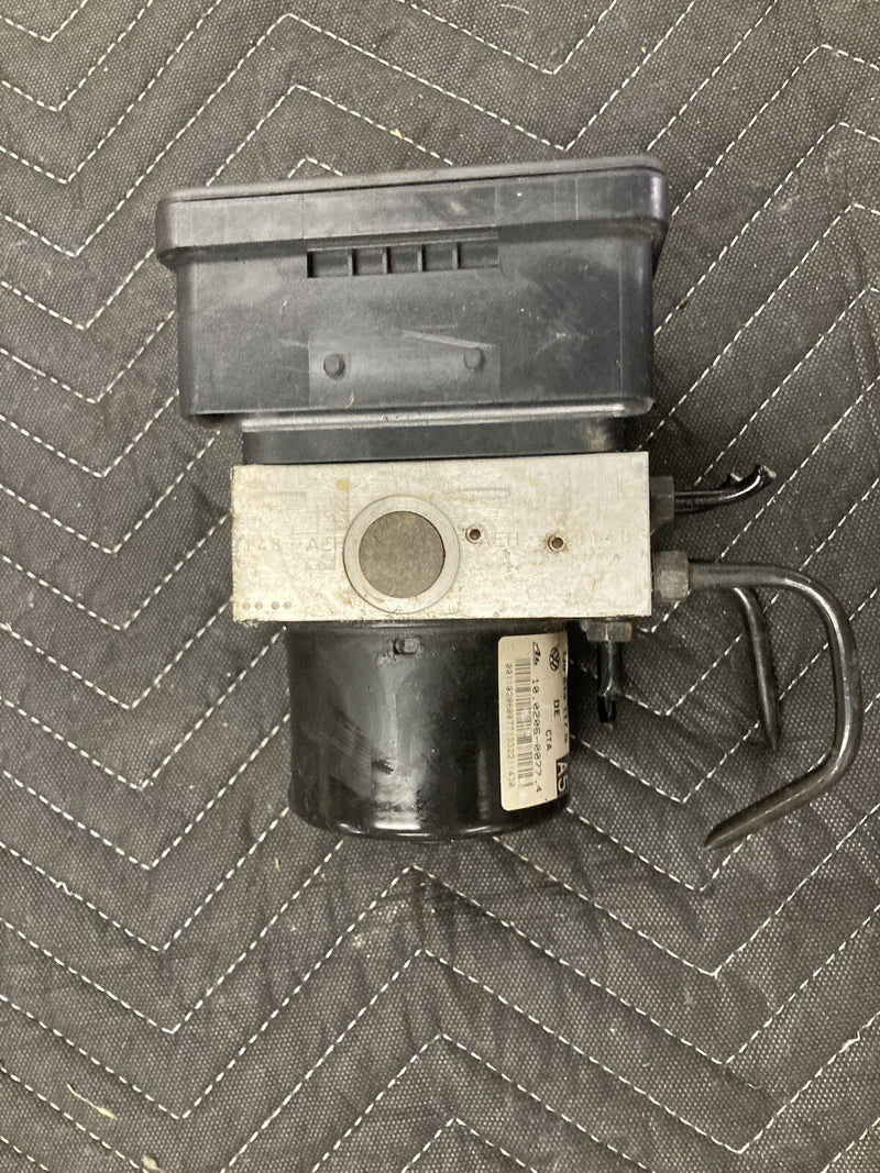 1999-2005 Volkswagen VW Jetta MK4 Anti Lock ABS Brake Module Pump OEM #2424M