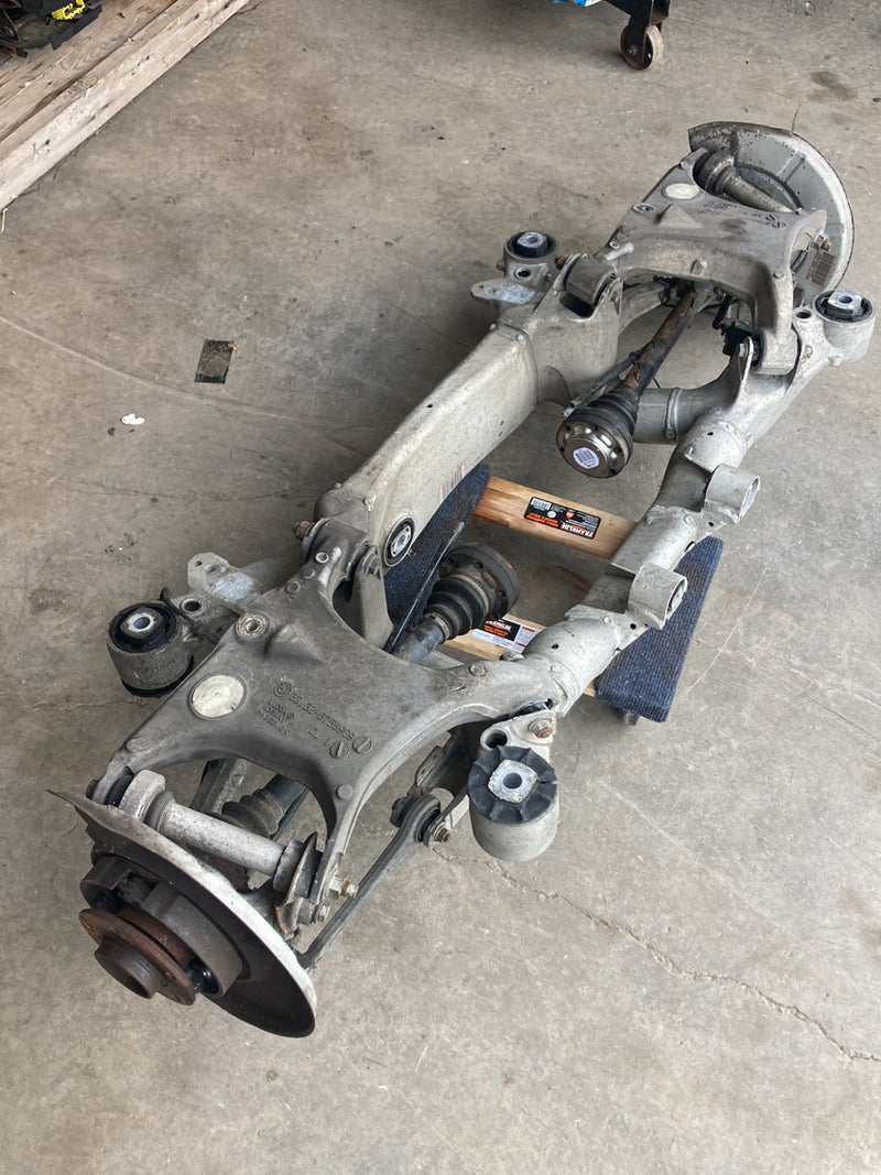 2003-2007 BMW 545i E60 Rear Axle Assembly 1801699349 6759610 6761134 OEM #4982M