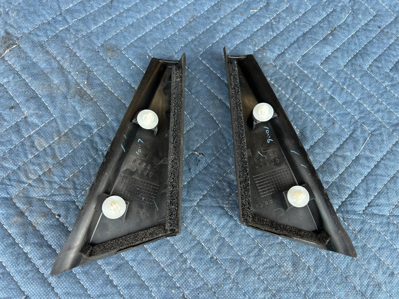 2010-2013 Suzuki SX4 Hatchback Left & Right Corner Mirror Trim Pair OEM #1290CN