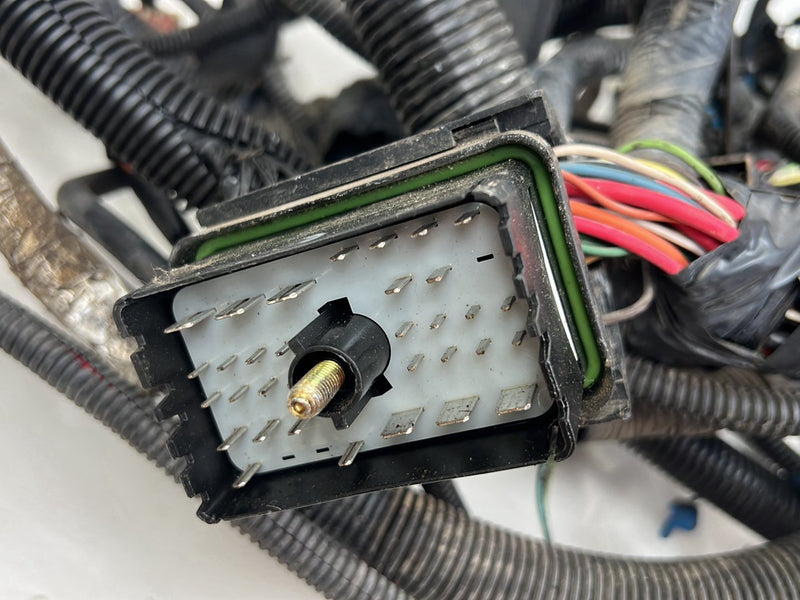 1995-1998 Chevrolet GMC C/K Engine Wiring Harness w/ Fuse Box OEM