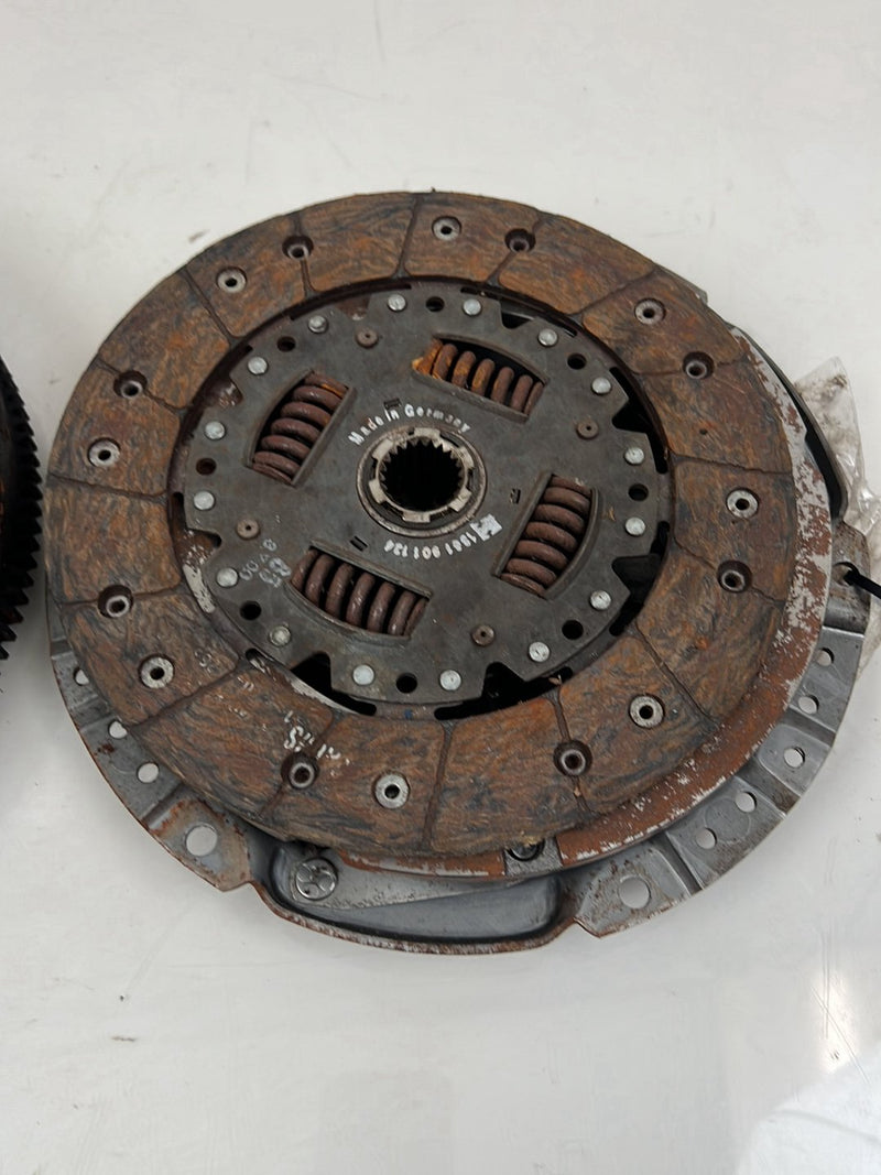 1975-1980 Volvo 244 240 Flywheel Clutch Assembly Manual 1361901134 OEM #5370EM