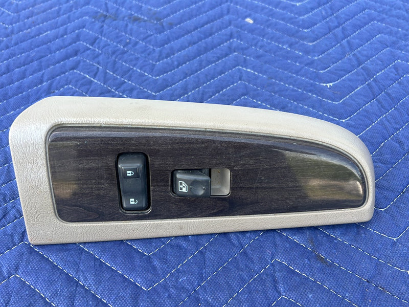 Chevrolet Silverado - Power Window Switch PN: 21997591 852874