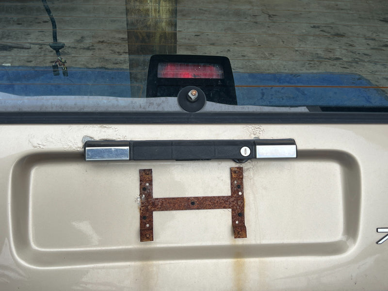 1992-1995 Volvo 940 740 Wagon Only Rear Hatch Assembly w/ Window OEM #3299EM