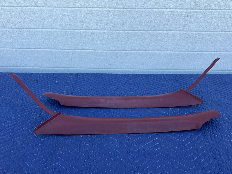 Chevrolet Silverado - A Pillar Trim PN: 15523301 15523302