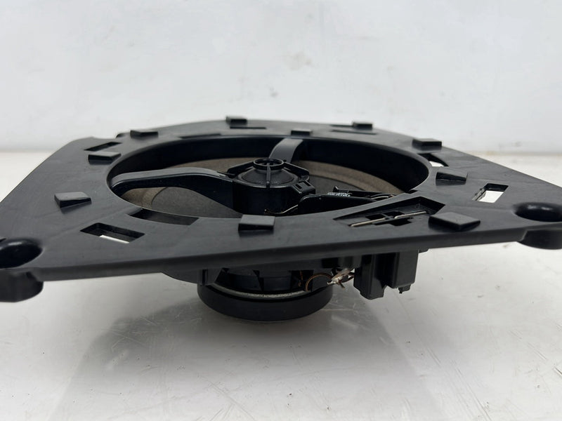 2004-2007 Volvo S60R V70R Center Dash Stereo Speaker 3409346 OEM #5745EM