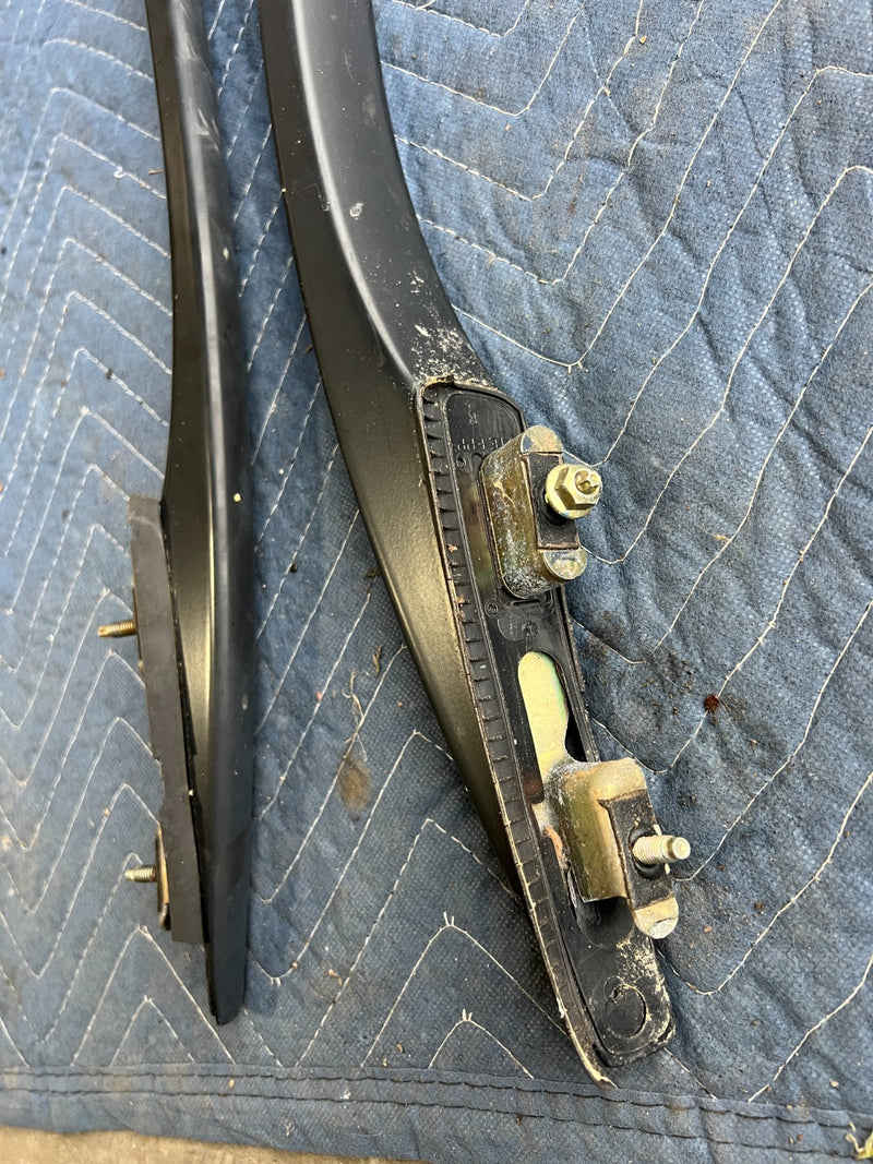 1998-2003 Mercedes W210 E320 Wagon Right & Left Roof Rack Rail Pair OEM #4744EM