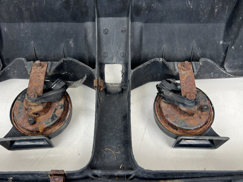 1993-1997 Volvo 850 Core Support Radiator Mount 1372542 OEM