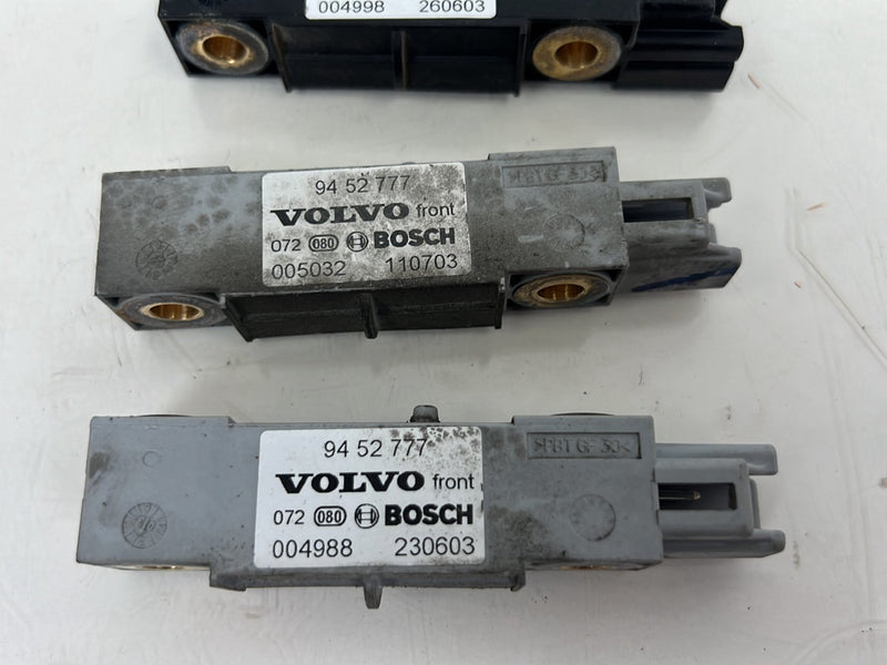 2004-2007 Volvo S60R V70R Bosch Crash Impact Sensor Set 9452777 OEM #5779EM