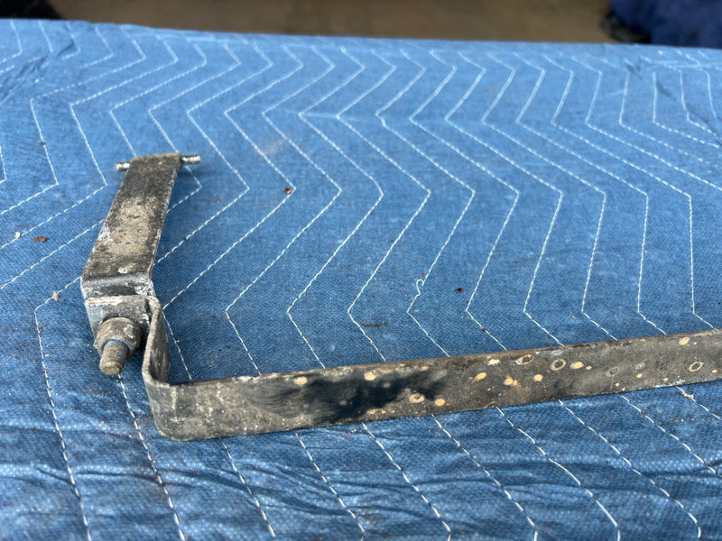 1983-1985 Porsche 944 Fuel Gas Tank Strap Support Mount Bracket Brace OEM#2539EM