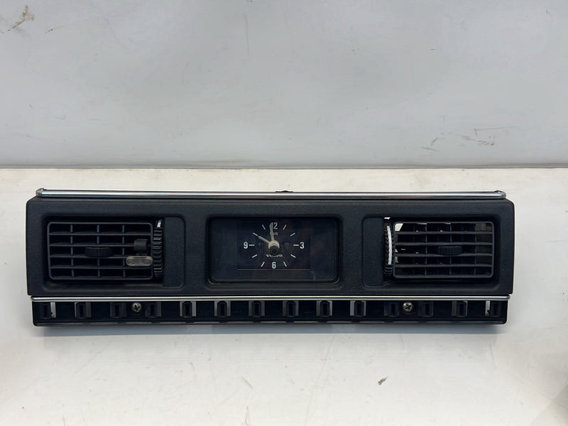 1975-1980 Volvo 244 240 Dash HVAC AC Heat Air Vent Set w/ Clock OEM #5293EM