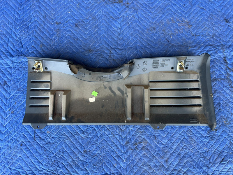 1999-2002 Chevy Silverado GM Left Dash Lower Knee Bolster Trim Panel OEM #1833CN
