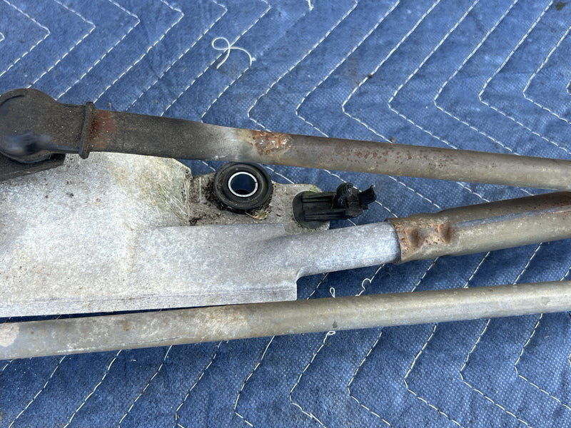 2006-2012 Mitsubishi Eclipse Windshield Wiper Linkage 159300-0730 OEM #3804M