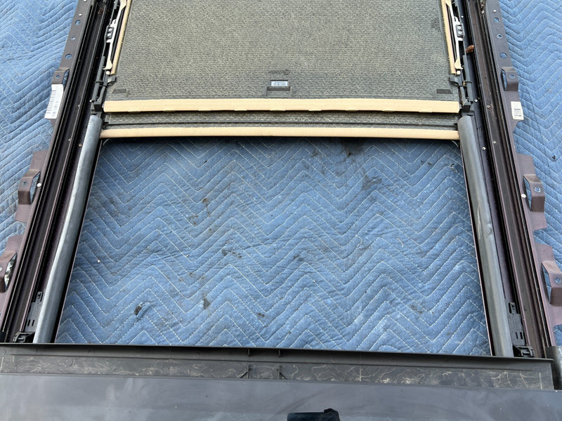 2011-2017 BMW X3 F25 Sunroof Assembly Glass & Track w/ Hardware OEM #2270EM
