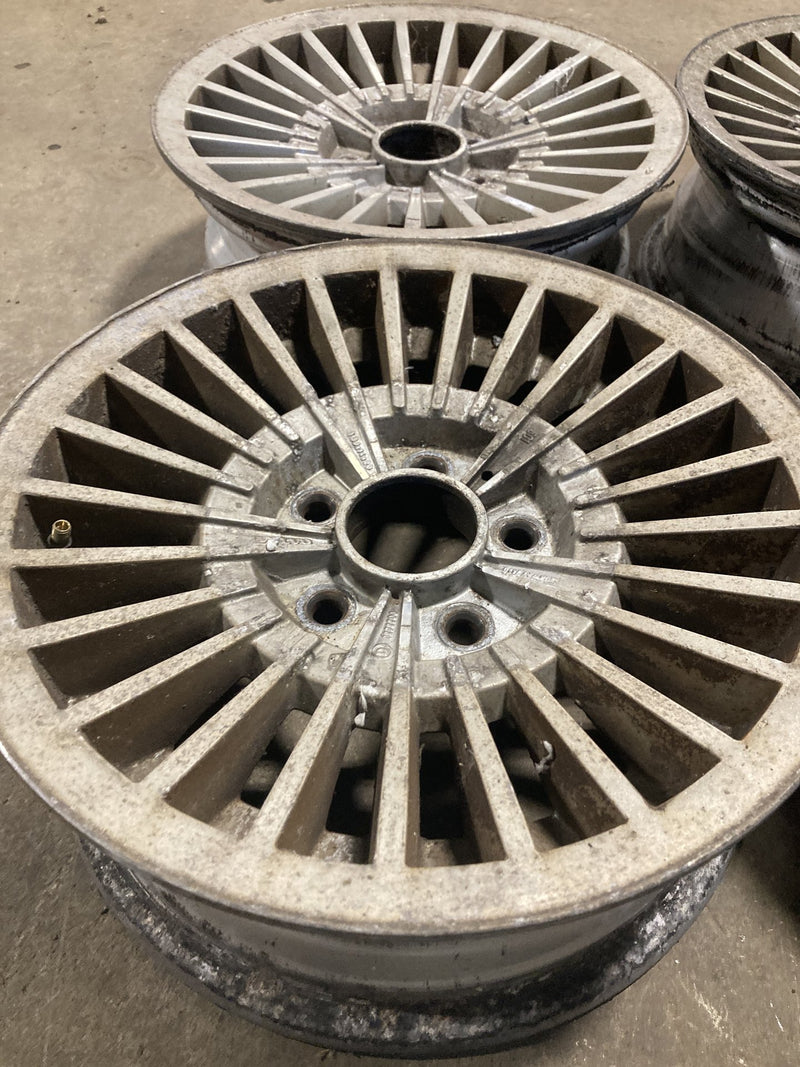 1981-1985 Volvo 240 245 Wheel Set Corona Alloy Turbine 1272200 OEM
