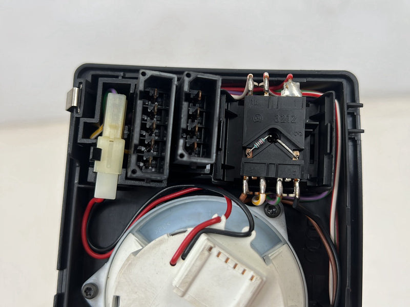 2001-2003 Audi S8 D2 A8 Overhead Sunroof & Dome Light Control Switch OEM #6079EM