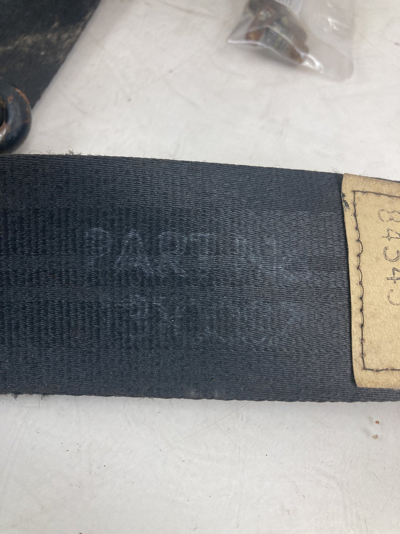 1981-1985 Volvo 240 245 Seat Belt Front Left 1313427 1210574 OEM