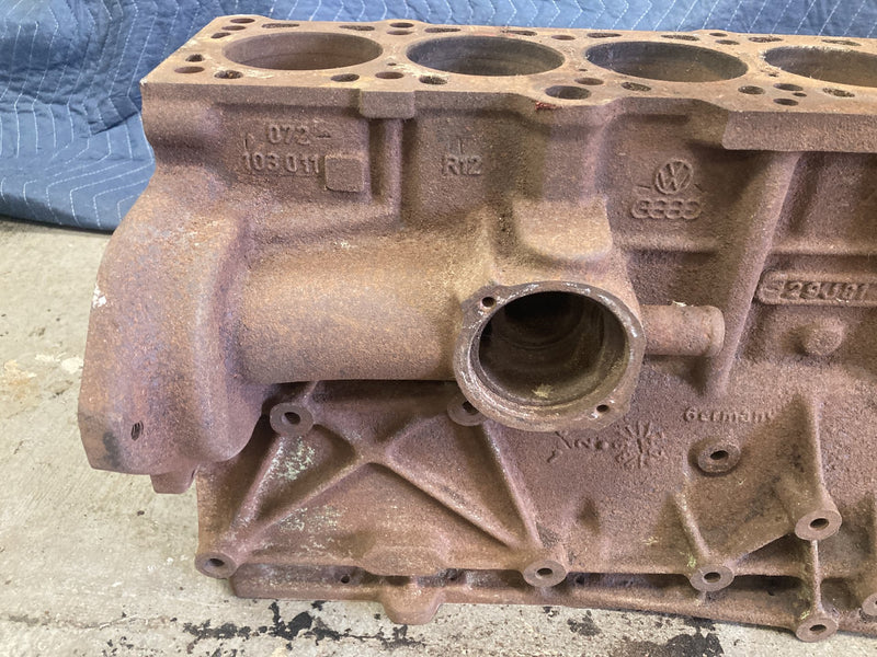 1980 Volvo 244 - Short Block