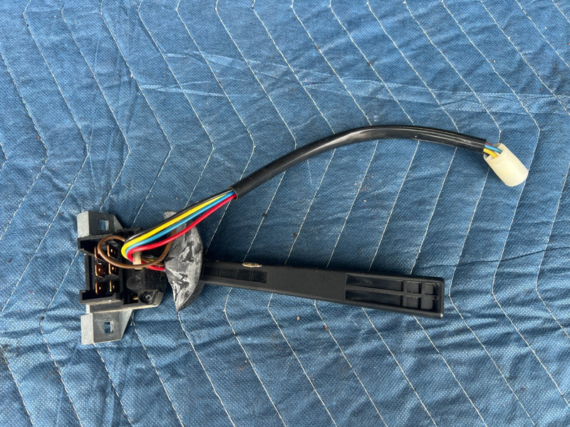 1986-1993 Volvo 240 244 245 Wiper Control Switch Stalk 1363821 OEM #4094EM